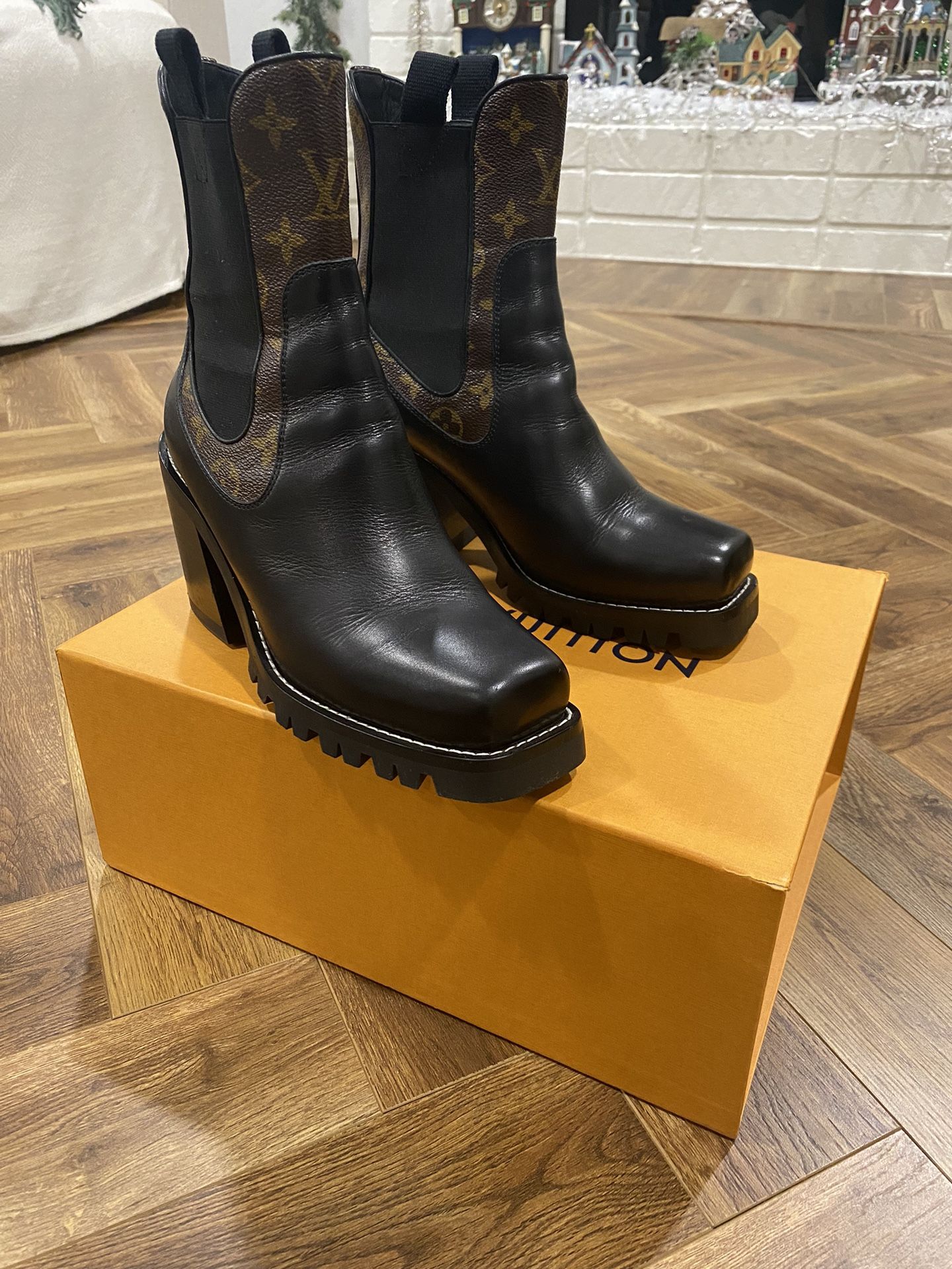 Louis Vuitton Boots