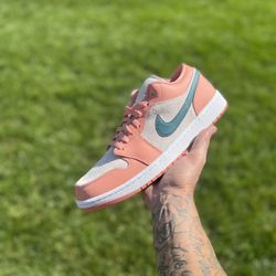 Jordan 1 Low Sz 12w 10.5 Men 