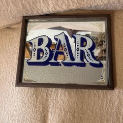 CUADRO ANTIGUO DE MADERA DISEÑO BAR