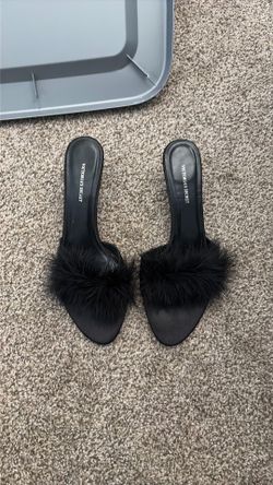 Victoria Secret Angel kitten pumps