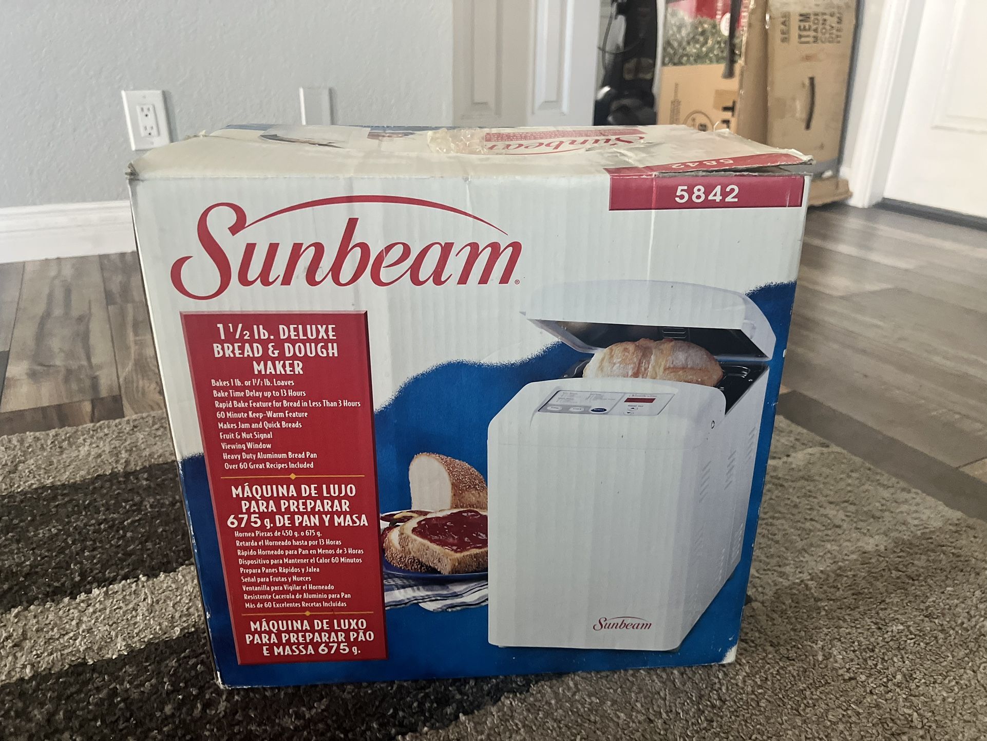 Sunbeam 5842 Automatic Bread Maker Machine New Never Used