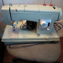 Sewing Machine 