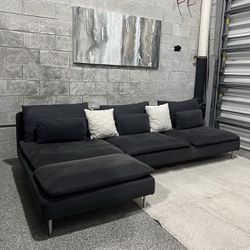 Dark Gray Modern Sectional (Delivery)