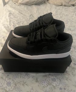 Jordan 1 Shoes, Size 9