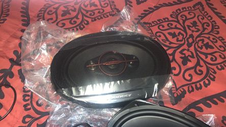 PIONEER SPEAKERS