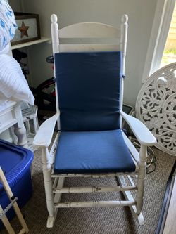 Wooden Rocking Chair