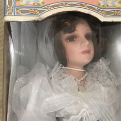 Muñeca De Porcelana