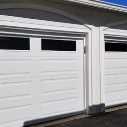  CLOPAY GARAGE DOOR PANELS (2)