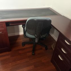 Cherry wood and leather L-shape desk