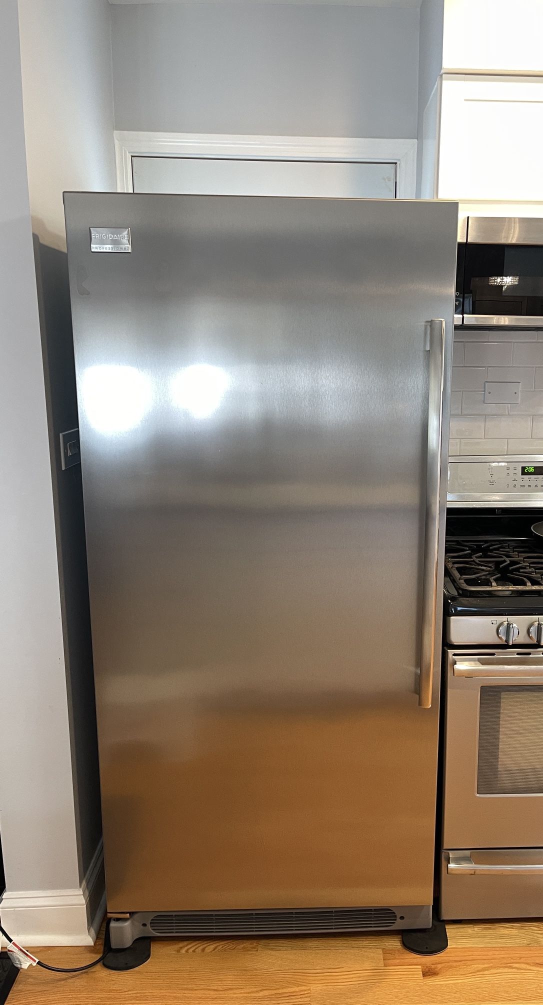 Frigidaire Professional Series Freezer