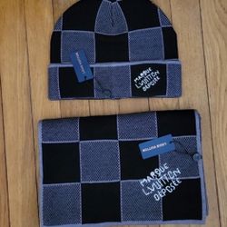 Louie Hat And Scarf 