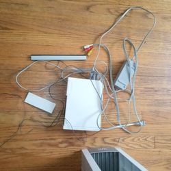 Nintendo Wii Console, Plus See In Description, Cross Posted, North Riverside 