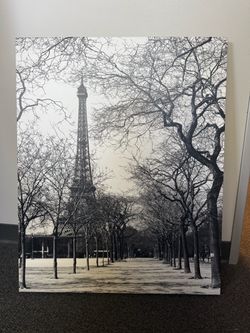 Eiffel Tower Black and White Canvas Wall Art