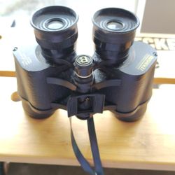 Bushnell Binoculars 7x35