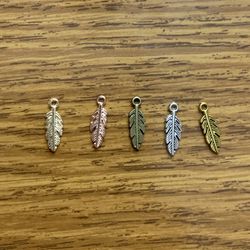 Metal Feather Charm Pendant Lot of 5