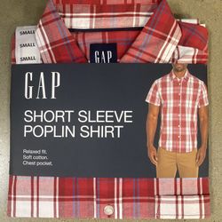 NWT Gap Men’s Shirt Size S