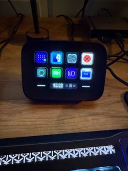 Stream Deck Neo - Black