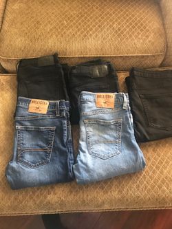Guys Hollister jeans 29x32