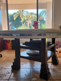 Table With Lazy Susan