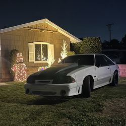 1990 Ford Mustang