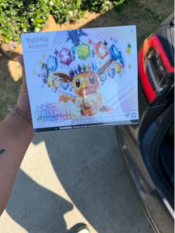 Prismatic Evolutions ETB