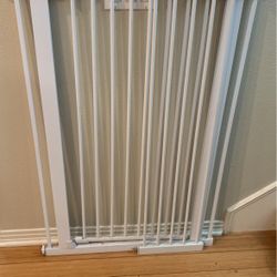gate for pets n kids