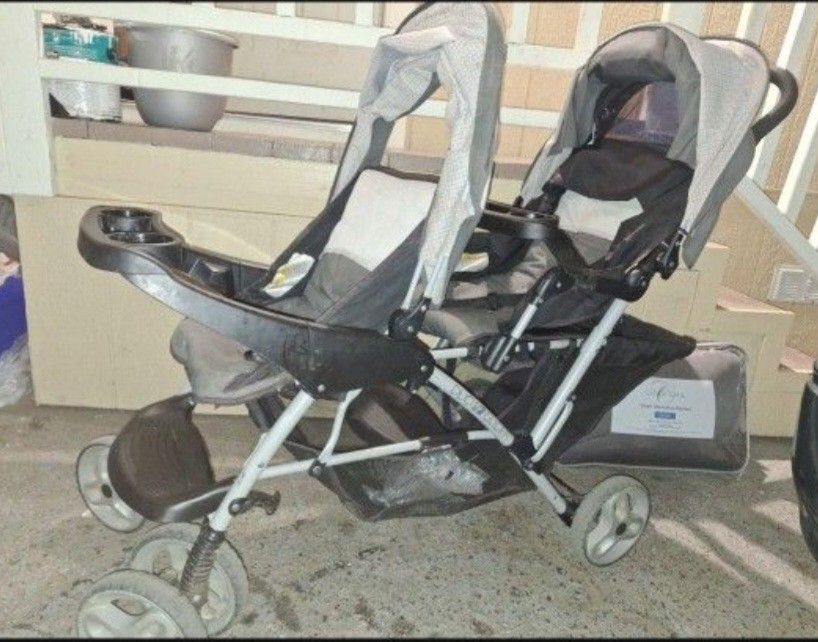 Double Stroller.