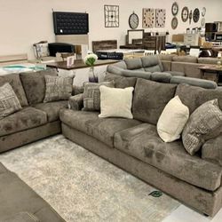 Soletren Grey 2 Piece Sofa and Loveseat Set by Ashley 