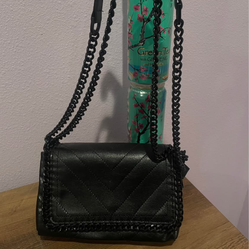 ALDO Black Quilted Crossbody Purse – Like New