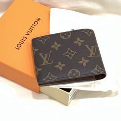 Brown Louis Vuitton 