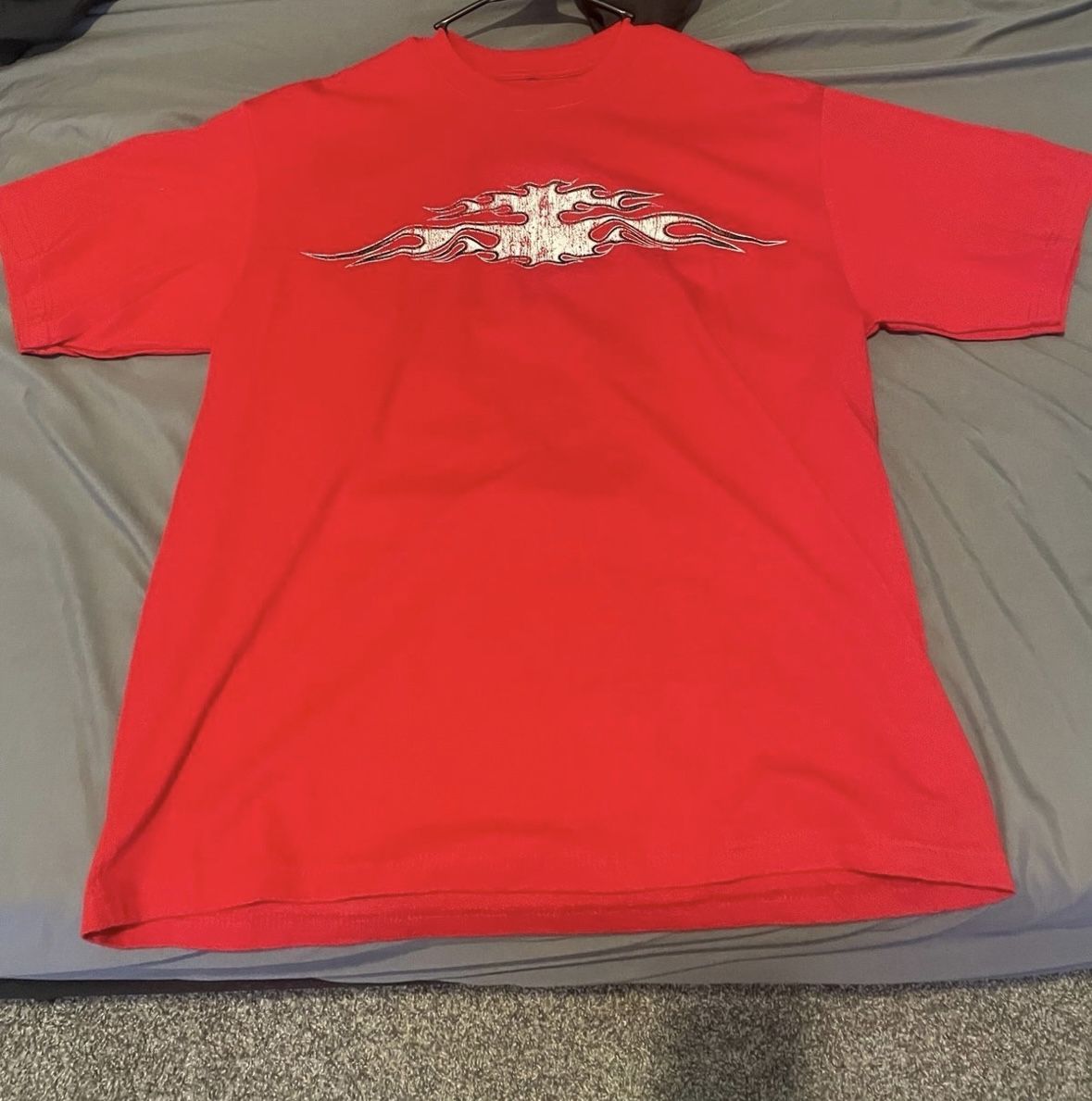 madmax hours skater tee