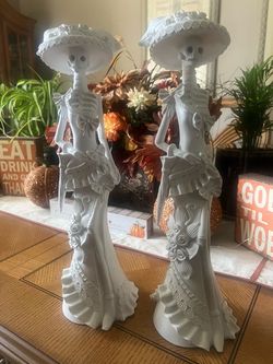 15” White Gothic Victorian Dressed Lady / La Catrina Dark Academia x2