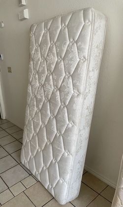 Twin bed