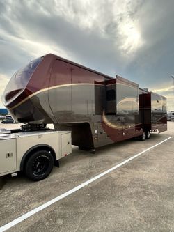 2024 Luxe Elite 39FB Fifth Wheel