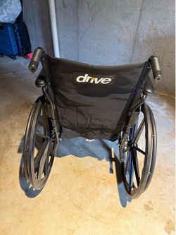Drive Medical Manual Wheelchair