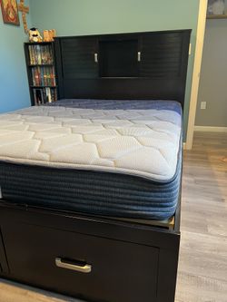 Bed Frame & Mattress