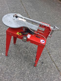 RBI Industies Walking beam scroll saw. Fair condition works Good. For pick up fremont sea. No low ball offers please. No trades