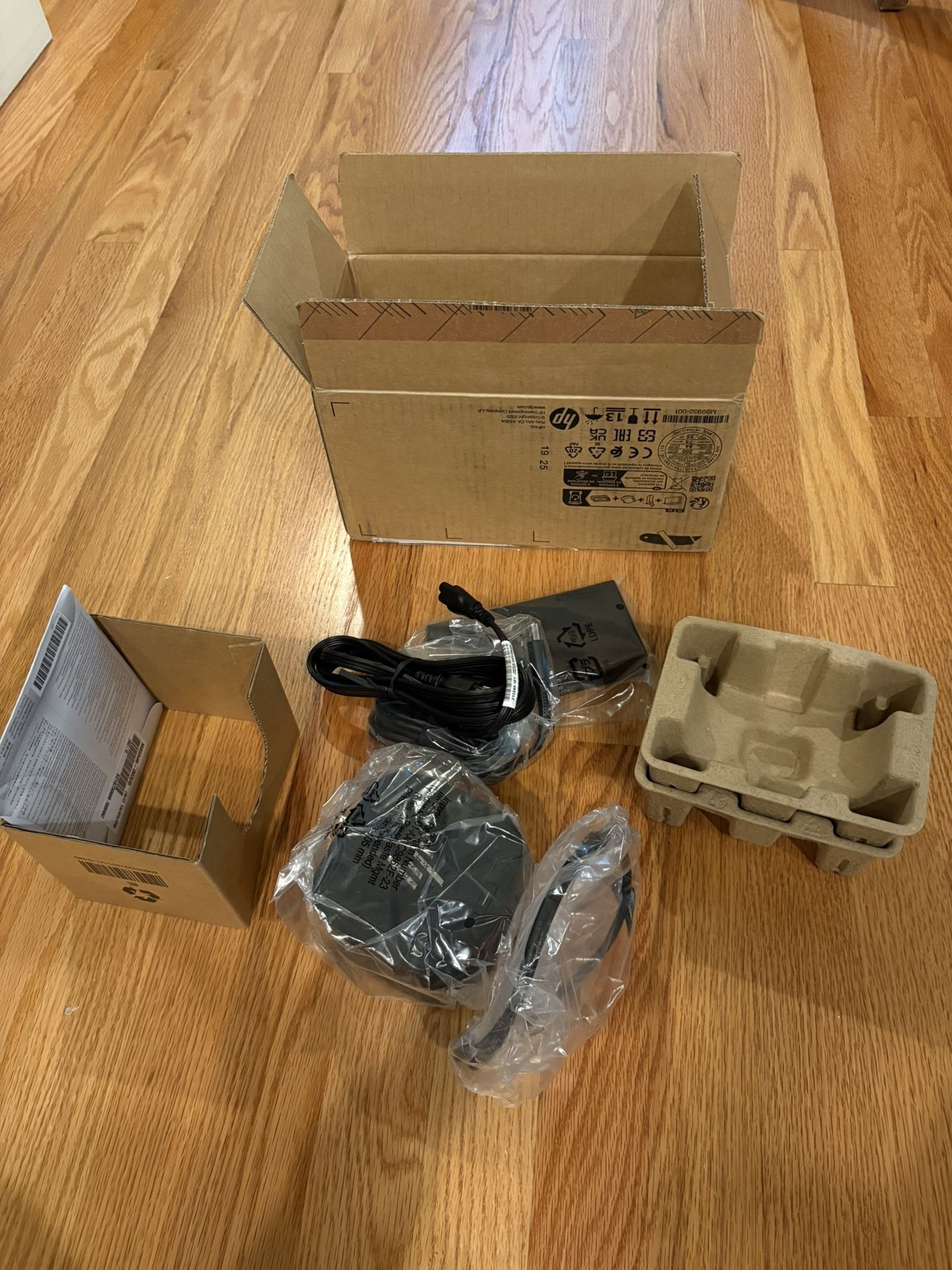 HP Thunderbolt 120W Dock G4, G4 Docking Station for Laptop Dual Monitor, with 120W AC Adapter | Brand New