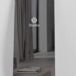 Lululemon Mirror