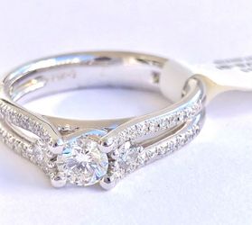 Diamond Engagement Ring NEW NATURAL DIAMONDS 💎LIQUIDATIONSALE -65% FIND ANOTHER AT THIS PRICE ILL GIVE YOU $500 LESS !!!!