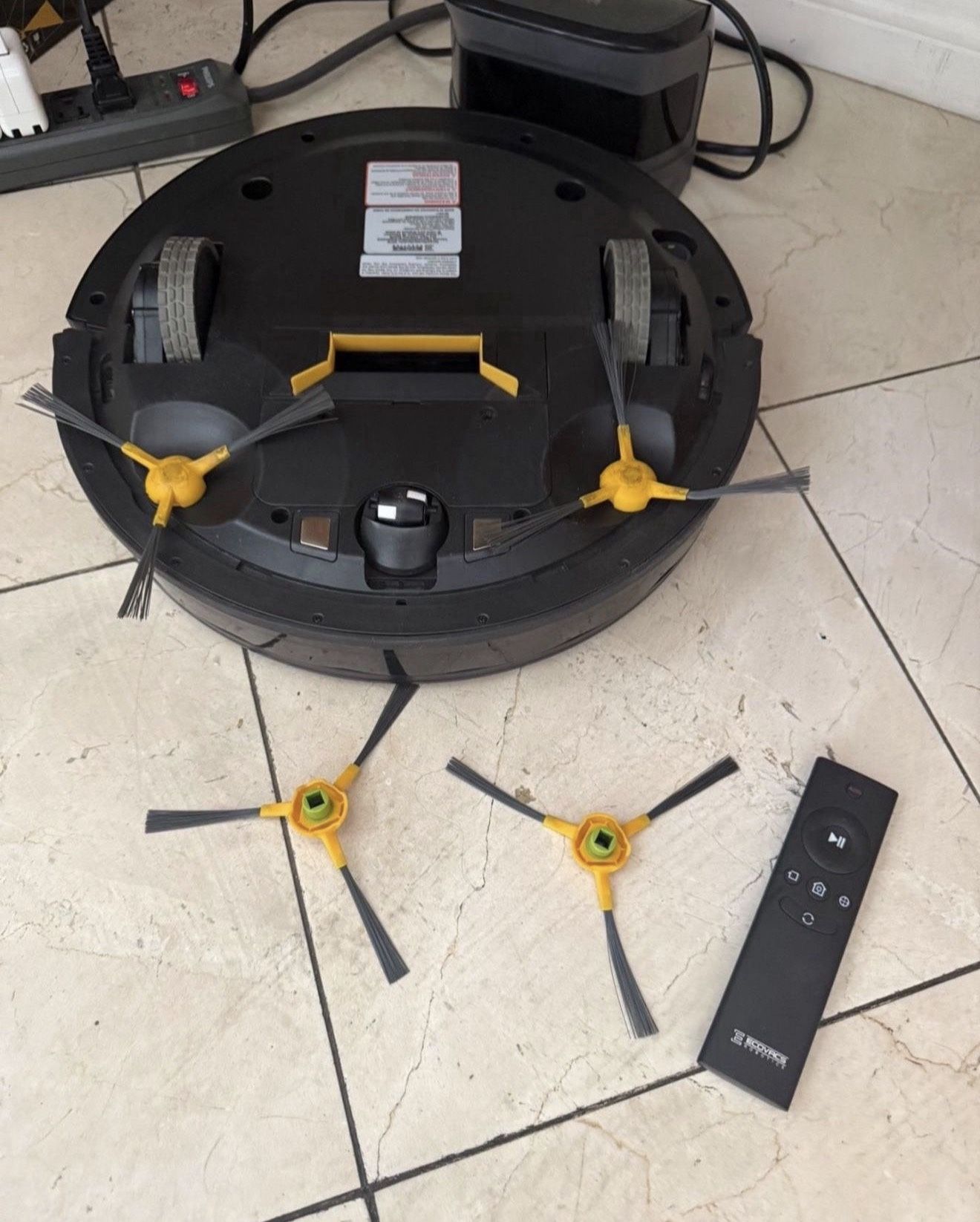 Deebot Ecovacs ROBOT Vacuum N78 Like New