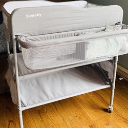 🔥Baby Changing table ( Semi-New) 🔥