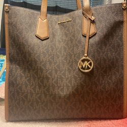 MK Large Tote