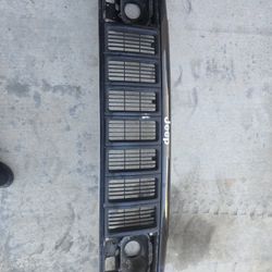 97 To 01 Jeep Cherokee Header Panel 