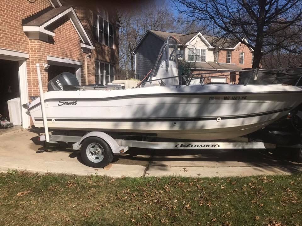 2002 Stripper 18’ Center Console