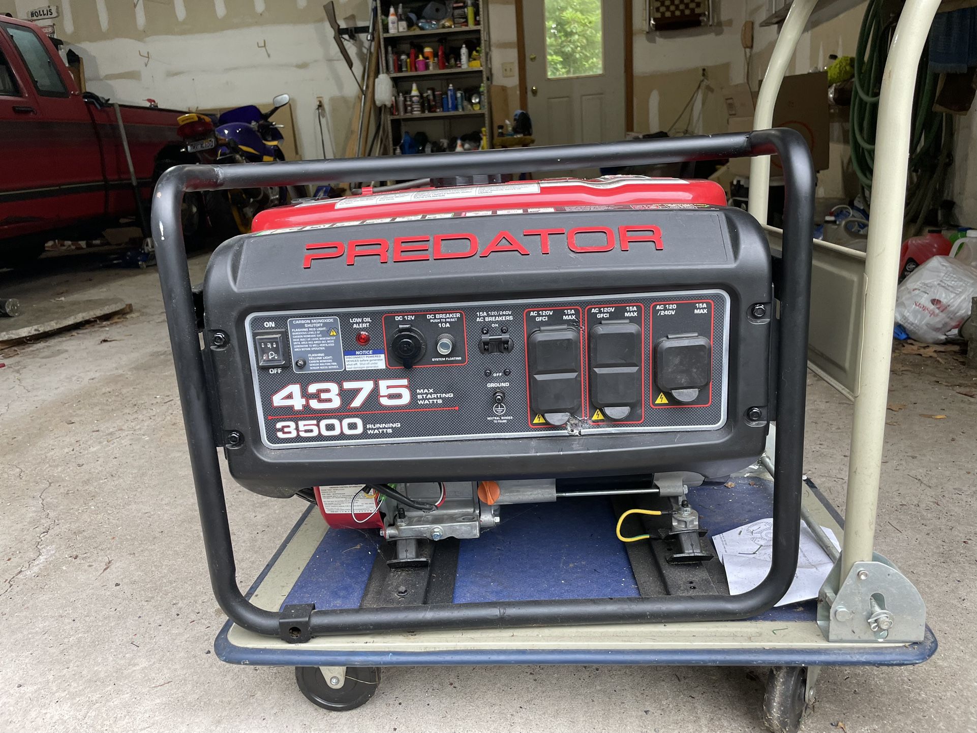 Predator generator