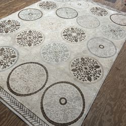 7.6x10.6 Turkish Rug