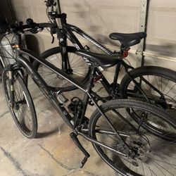 2 Mountain Bikes, Looks New Excellent Bikes 