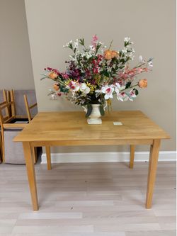 Stylish wood dining set