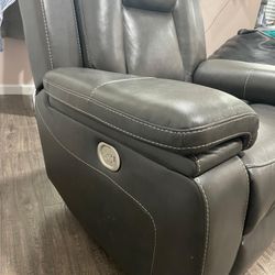 Recliner Sofa
